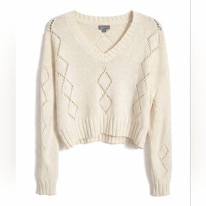 Cupcake Ivory Cropped V-Neck Knit Sweater | Size L